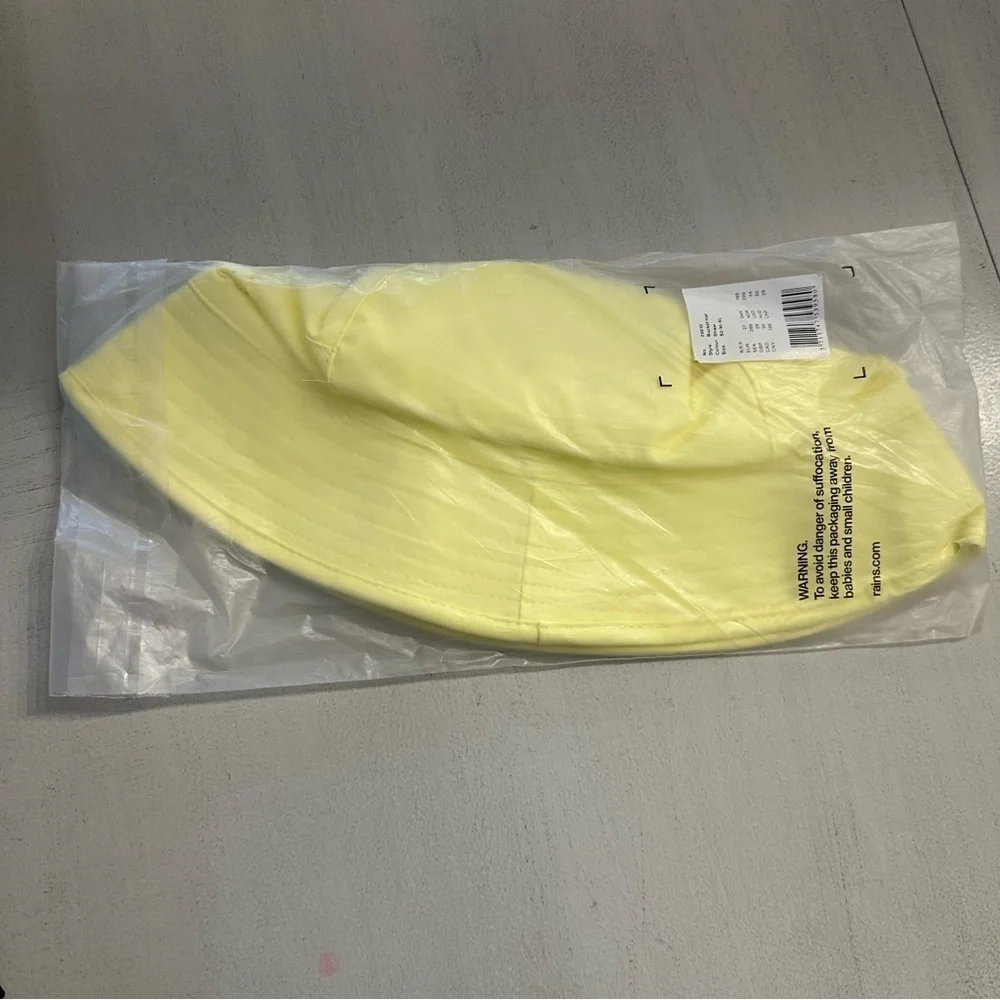 RAINS Women’s Straw Yellow Bucket Hat Sz S2-M-XL New in Package